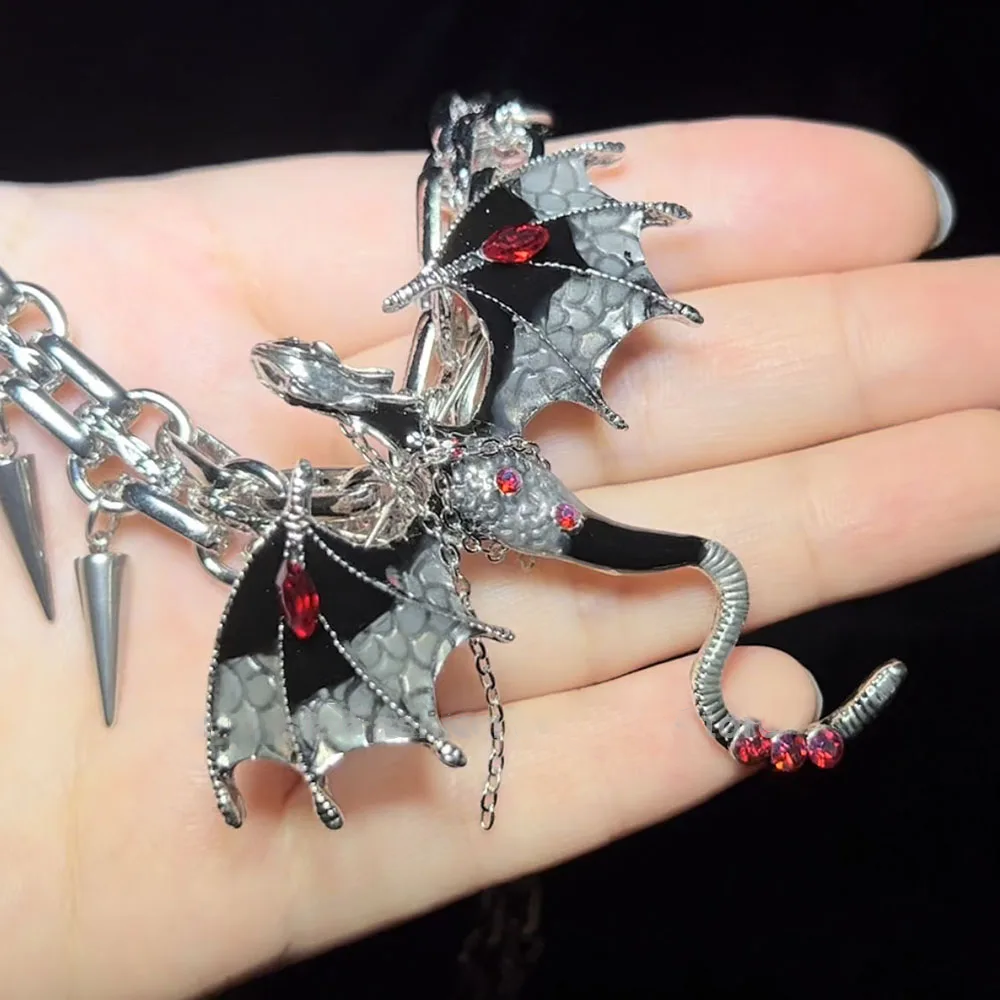 Flying Dragon Choker