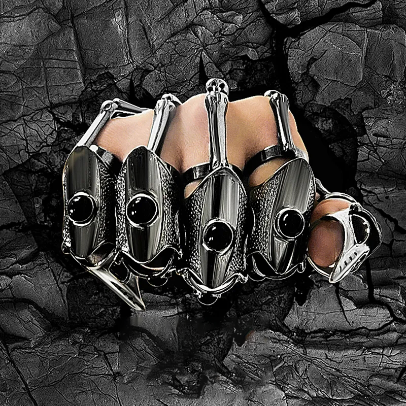 The Witch King's Adjustable Gauntlets