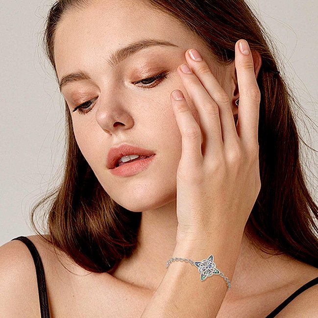 Witch's Knot Sterling Silver Jewelry Set