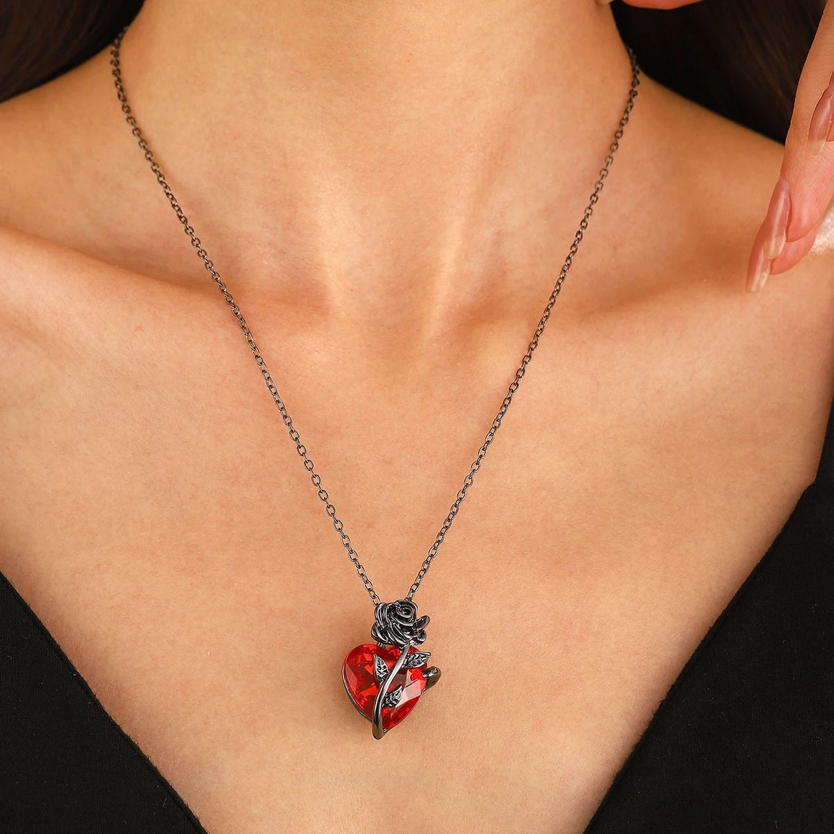 The Heart Rose Necklace