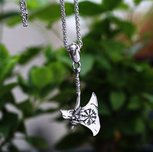 Viking Warrior Axe With Vegvisir Necklace