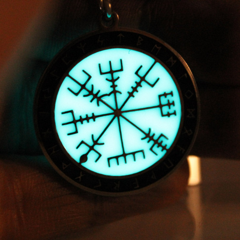 Glow In The Dark Vegvisir Viking Rune Compass Necklace