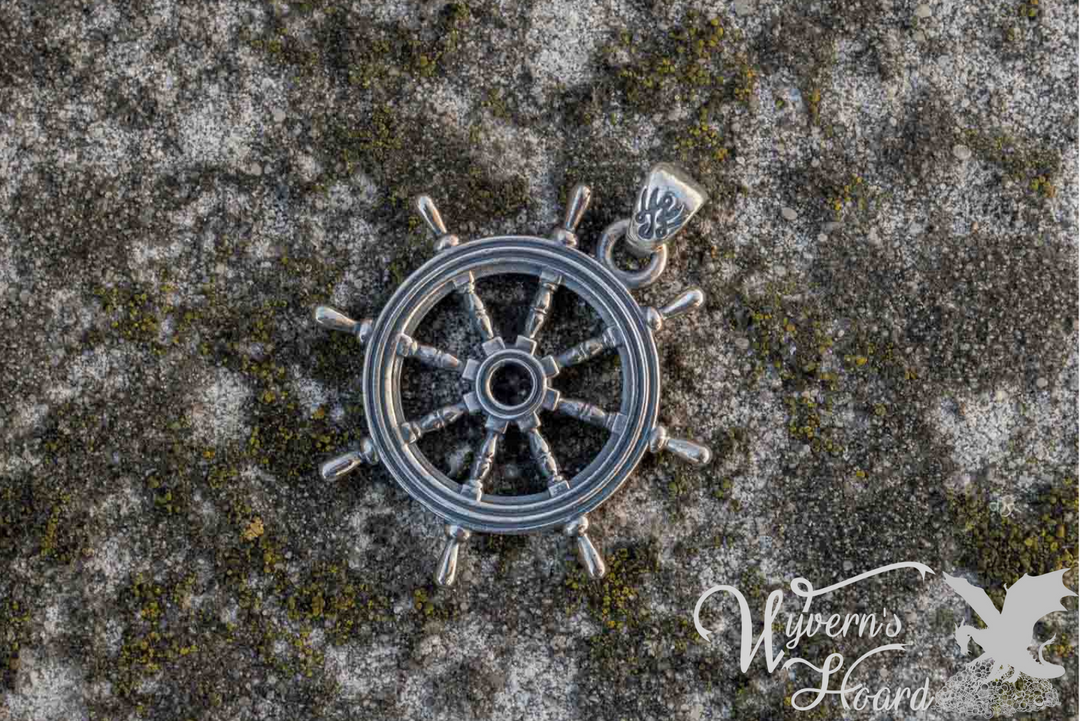 Destiny Hand Wheel Necklace - Wyvern's Hoard