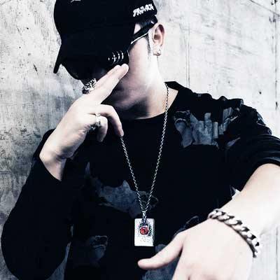 Eye From The Other Dimension Necklace - Wyvern's Hoard