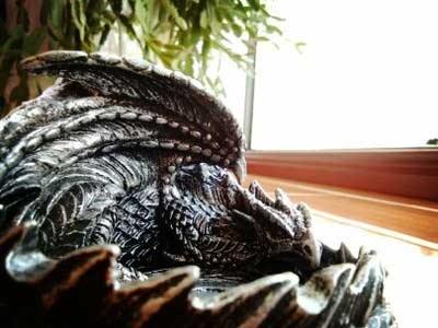 Dragon Guardian Tray - Wyvern's Hoard