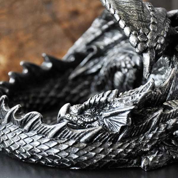 Dragon Guardian Tray - Wyvern's Hoard