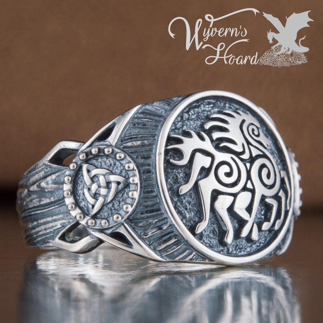 Majestic Sleipnir And Triquetra Knot Ring