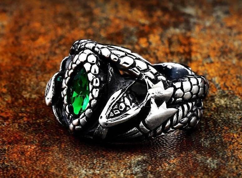 Eye of the Serpent Ring - Wyvern's Hoard