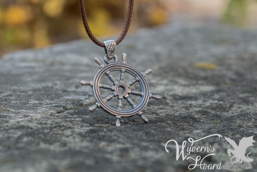 Destiny Hand Wheel Necklace - Wyvern's Hoard