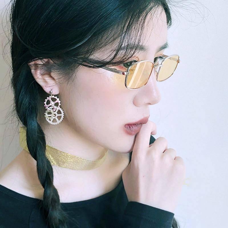 Steampunk Gear Earrings - Wyvern's Hoard