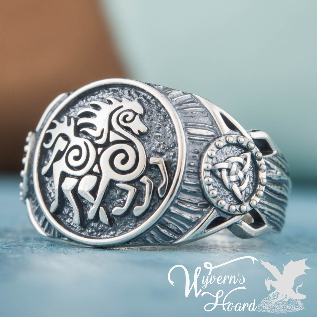 Majestic Sleipnir And Triquetra Knot Ring