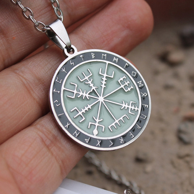 Glow In The Dark Vegvisir Viking Rune Compass Necklace