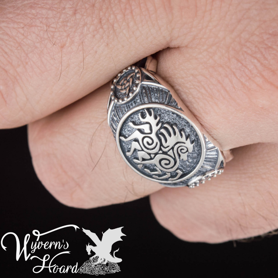 Majestic Sleipnir And Triquetra Knot Ring