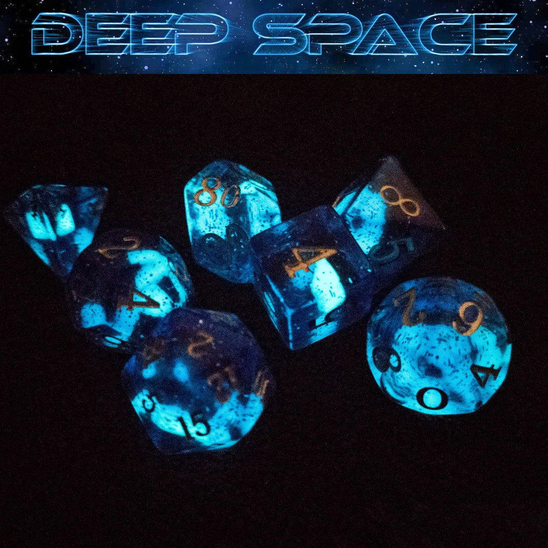 Fire & Ice Glow In The Dark Dice - Wyvern's Hoard