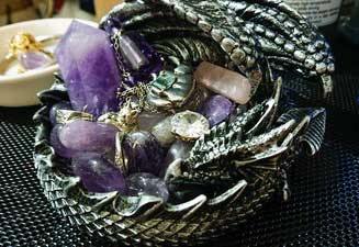 Dragon Guardian Tray - Wyvern's Hoard