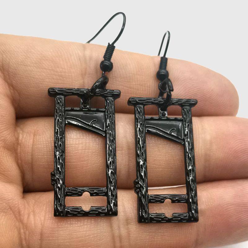 The Guillotine Earrings - Wyvern's Hoard