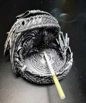 Dragon Guardian Tray - Wyvern's Hoard