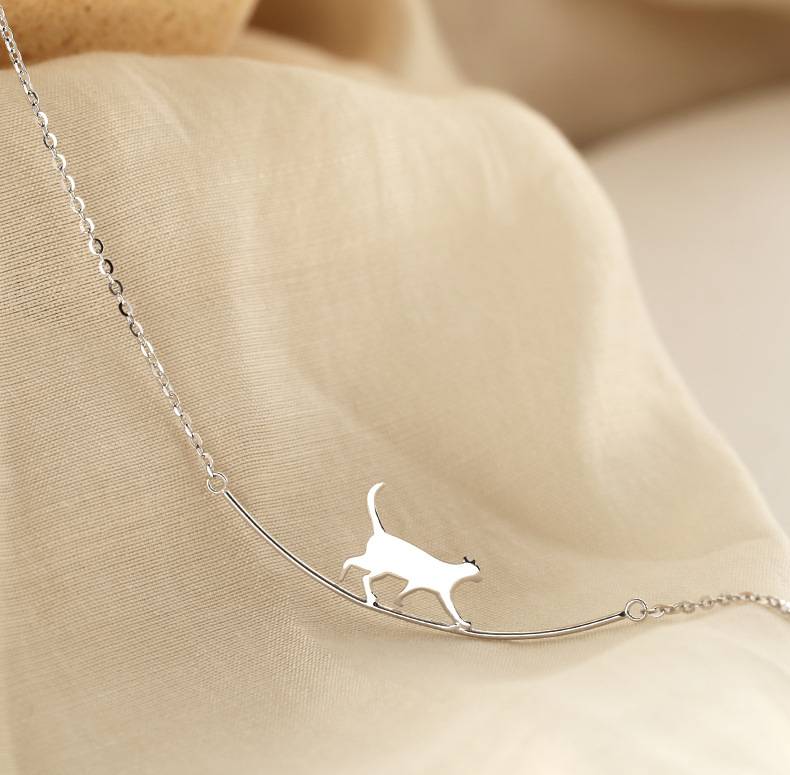 Cat Walk Minimalist Necklace