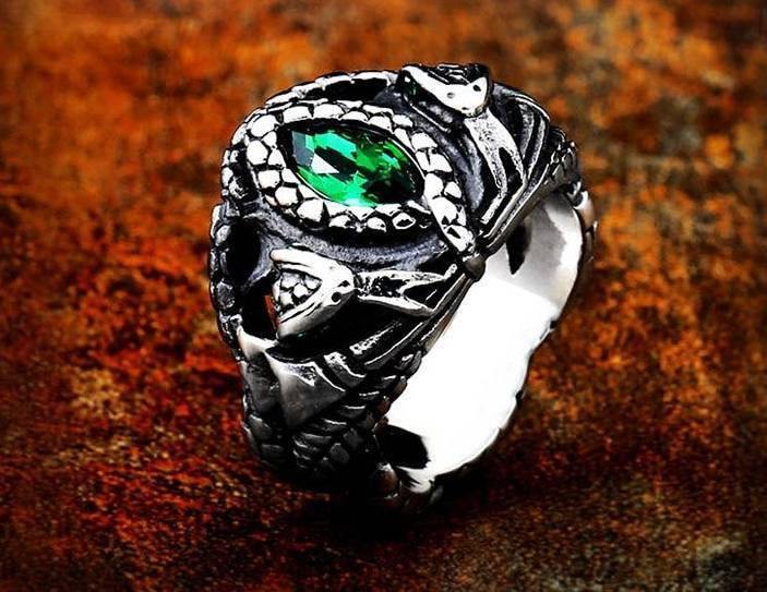 Eye of the Serpent Ring - Wyvern's Hoard