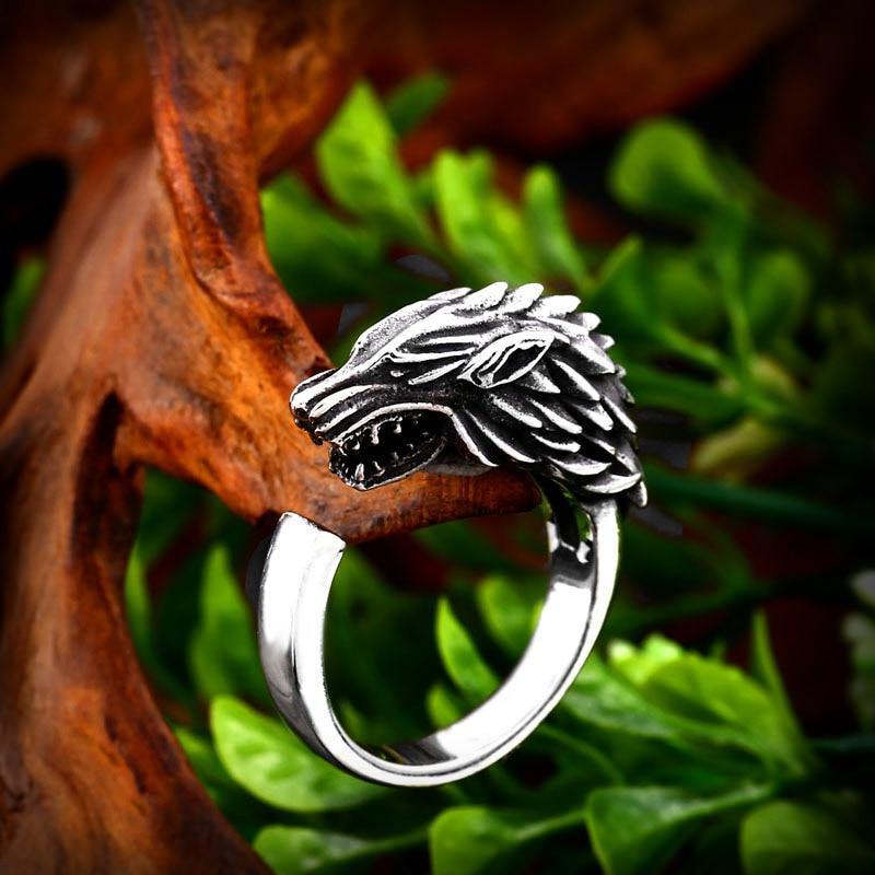 Wolf's Roar Stainless Steel Ring - Wyvern's Hoard