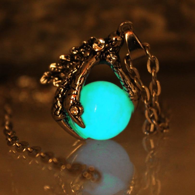 Glow In The Dark Dragon's Gem Claw Necklace - Wyvern's Hoard