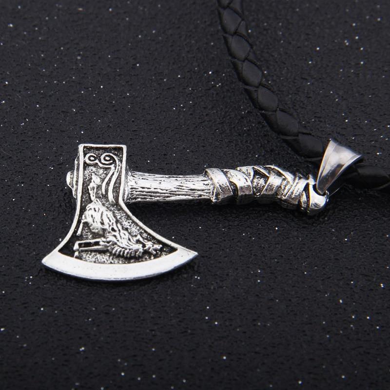 Ulfheðnar Viking Wolf Axe Necklace - Wyvern's Hoard
