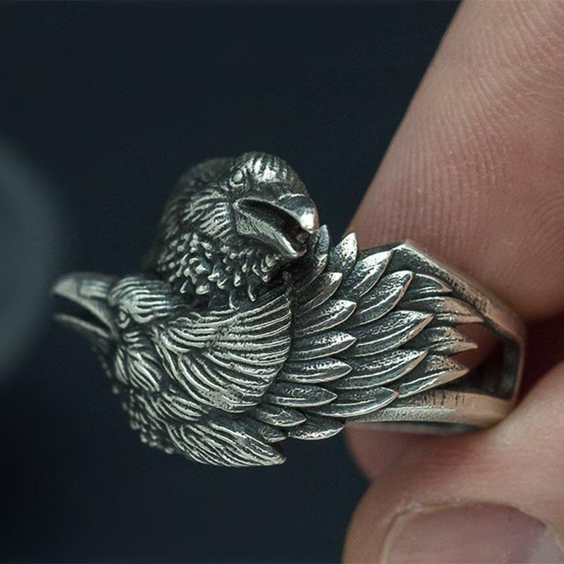 Huginn & Muninn Raven Head Ring - Wyvern's Hoard