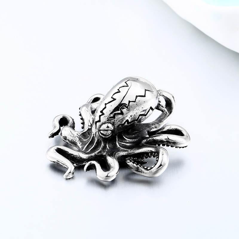 Raging Kraken Necklace - Wyvern's Hoard