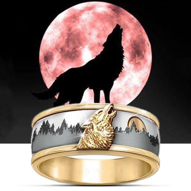 Howling Wolf Ring - Wyvern's Hoard