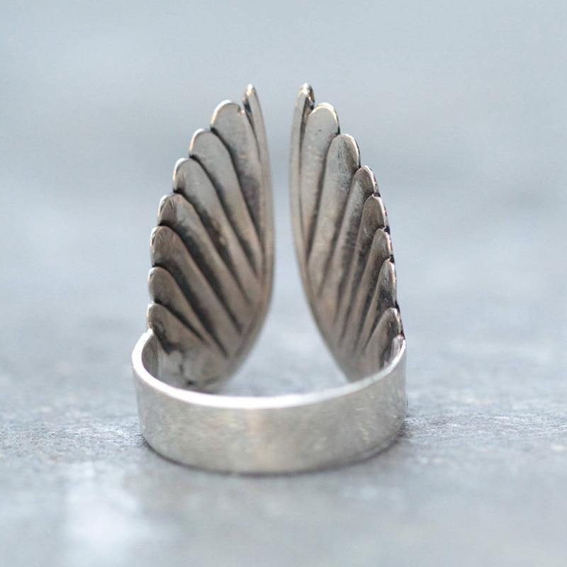 Angel Wings Ring - Wyvern's Hoard