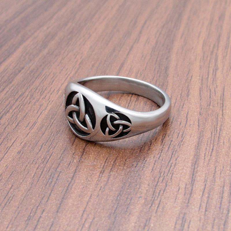 Celtic Triquetra Ring