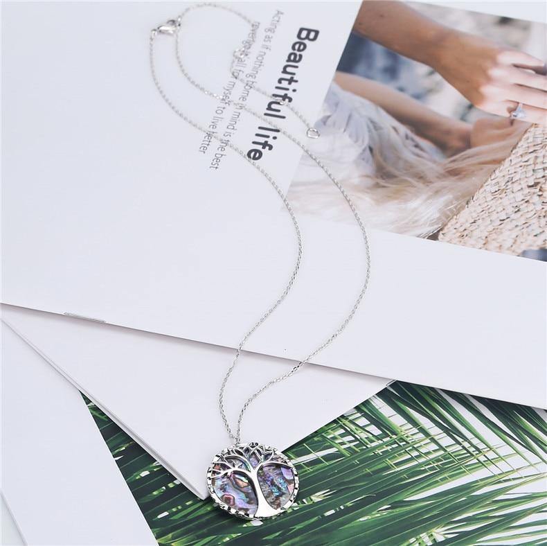 Pāua Shell Tree of Life Necklace - Wyvern's Hoard