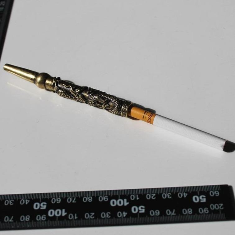 Dragon Cigarette Holder - Wyvern's Hoard