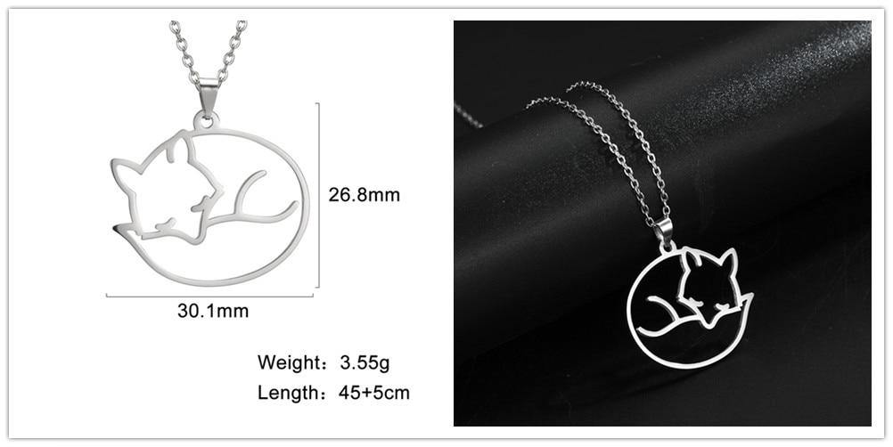 Sleeping Fox Minimalist Necklace - Wyvern's Hoard