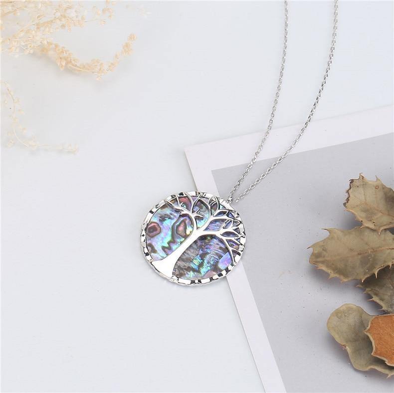 Pāua Shell Tree of Life Necklace - Wyvern's Hoard