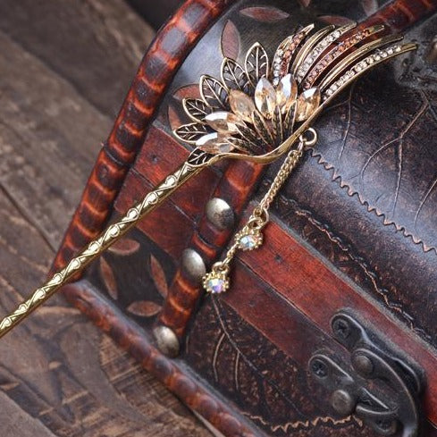 Phoenix Feathers Hair Stick