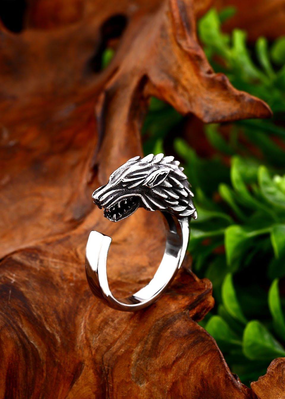 Wolf's Roar Stainless Steel Ring - Wyvern's Hoard