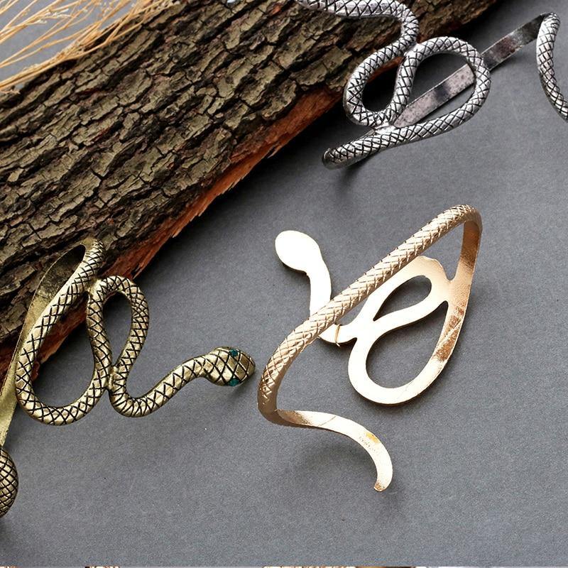 Coiling Snake Hand Bracelet - Wyvern's Hoard