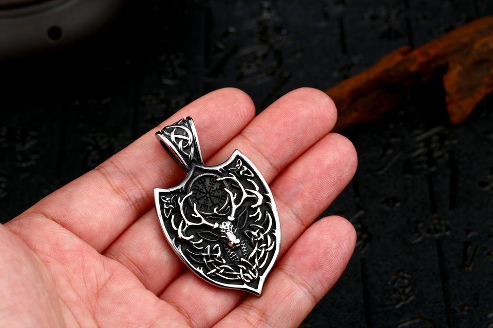 Eikthyrnir Stag Shield Necklace - Wyvern's Hoard