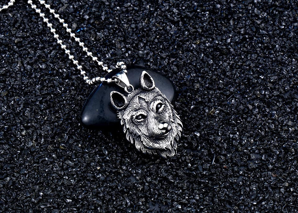 Guardian Wolf Head Necklace