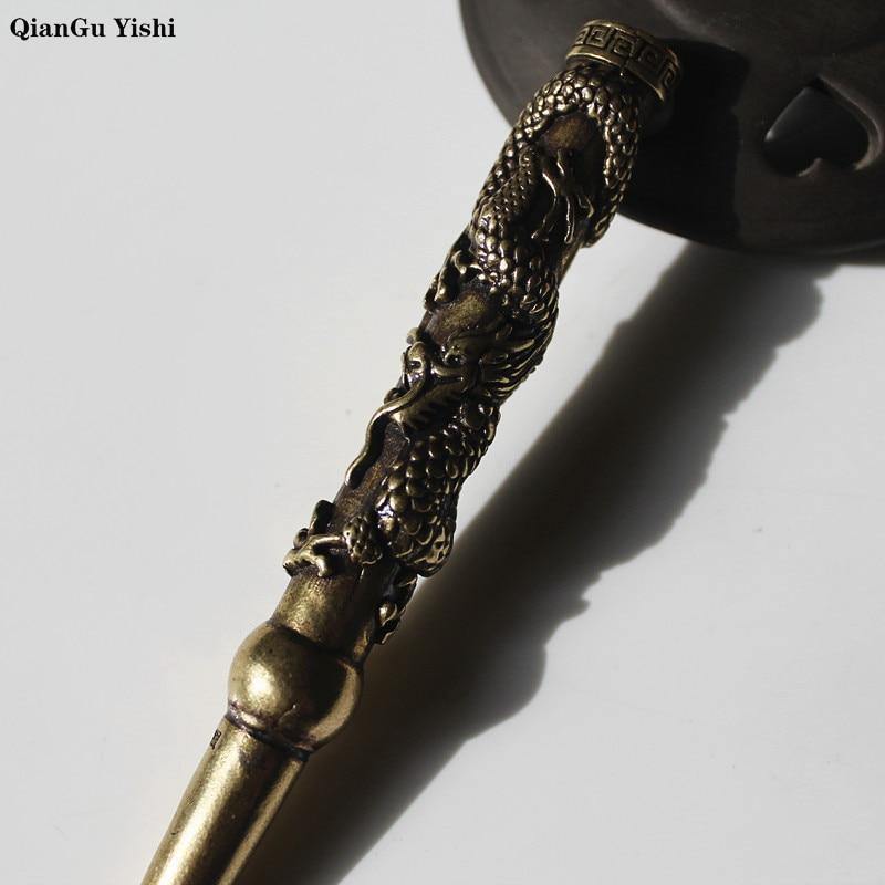 Dragon Cigarette Holder - Wyvern's Hoard