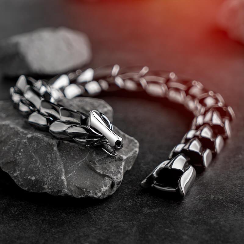 Cyber Dragon Bracelet - Wyvern's Hoard