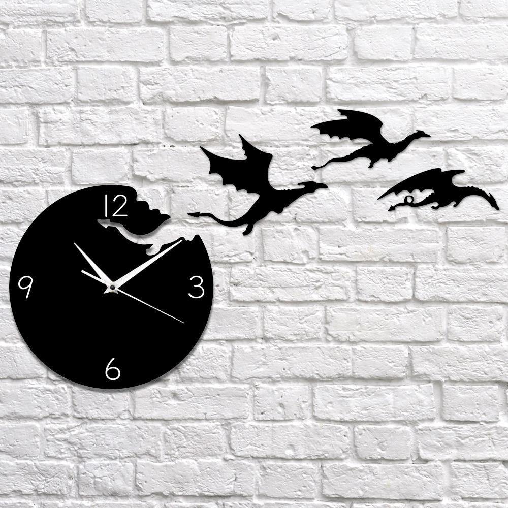 Dragon Flight Wall Clock - Wyvern's Hoard