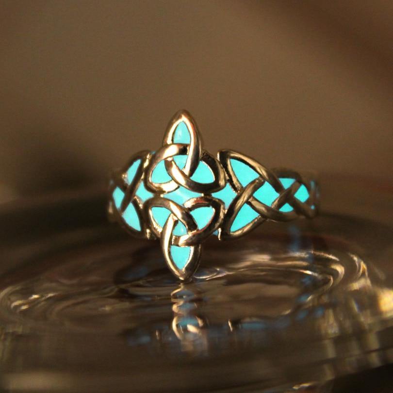 Glow In The Dark Celtic Knots Ring - Wyvern's Hoard