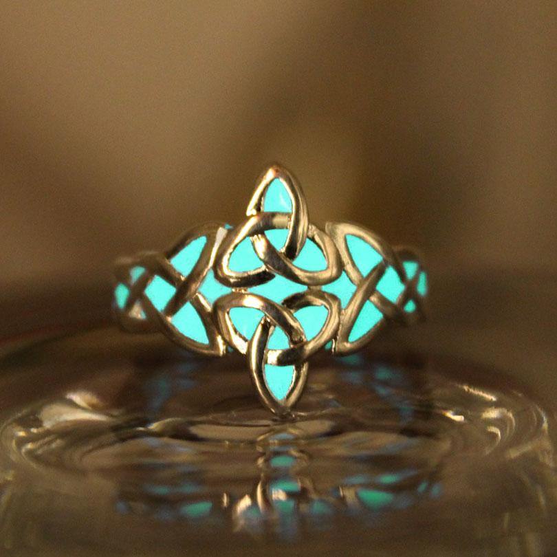 Glow In The Dark Celtic Knots Ring - Wyvern's Hoard