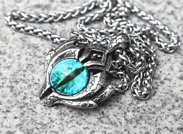 Ice Dragon's Eye Necklace - Wyvern's Hoard