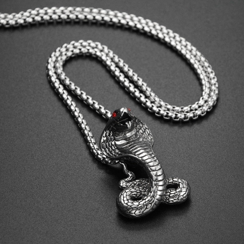 Venomous King Cobra Pendant