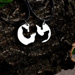 Howling Wolves Silhouette Couple Necklaces