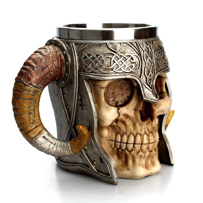 Viking Warrior Horned Skull Tankard