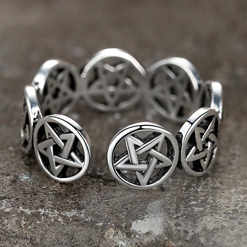 Ring of Pentagrams